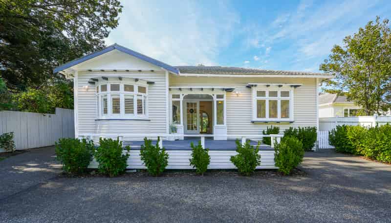 25 Black Beech Street, Birchville