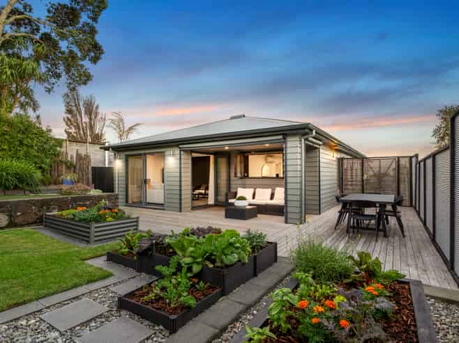 28 Jubilee Avenue, Onehunga