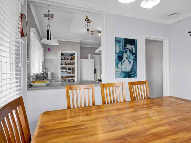 28 Camberwell Road, Hawera