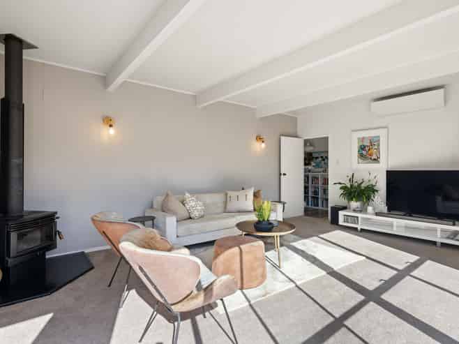 47 Hooker Avenue, Chedworth