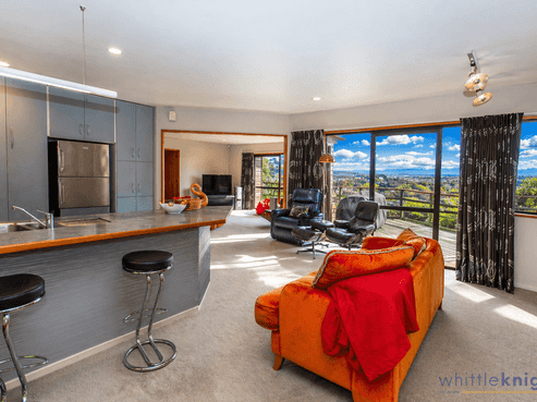 37 Rapaki Road, Hillsborough