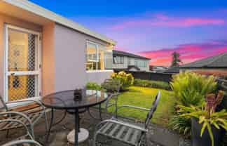 12A Bannings Way, Hobsonville