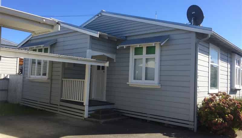 3/1312 Karamu Road North, Mayfair