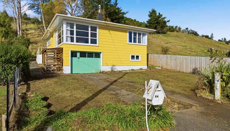 64 Goldfinch Street, Taihape