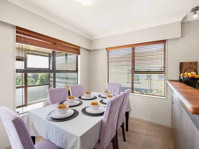 5A Holden Avenue, Forest Lake