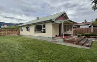 222 Nayland Road, Stoke