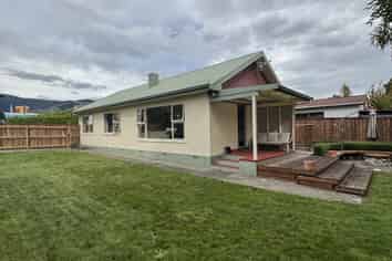 222 Nayland Road, Stoke