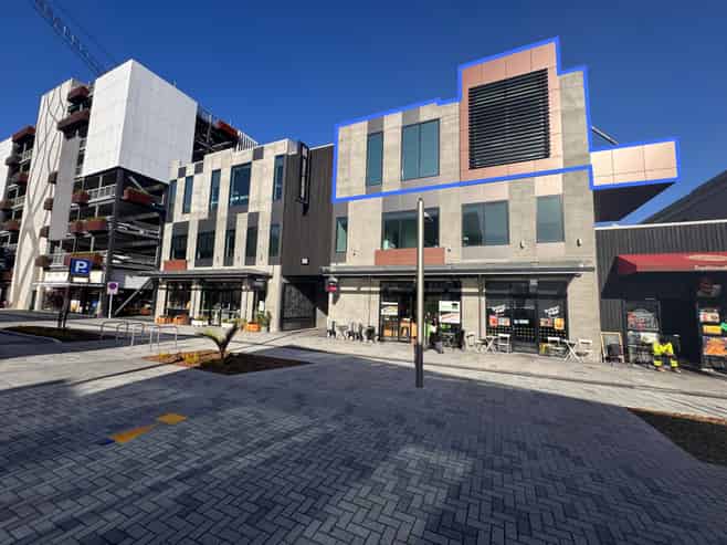 Premium City Office with Balcony