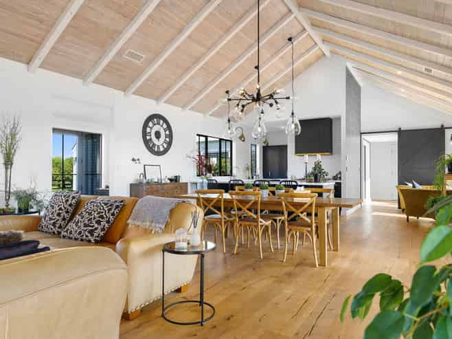 2/45 St Kilda Road, Cambridge