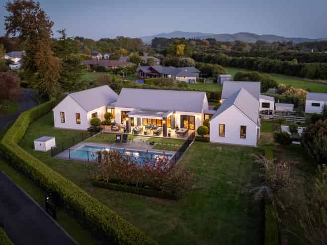 2/45 St Kilda Road, Cambridge