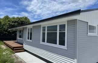 702A Dennett Street , Mahora