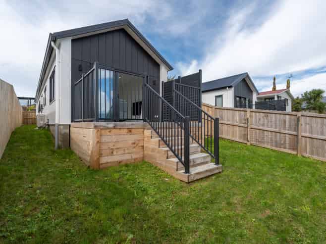 3/18 Church Road, Pukete