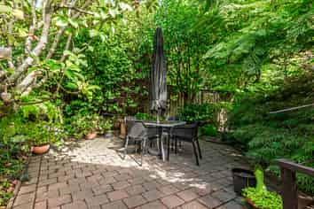 2/12 Wanita Place, Totara Vale