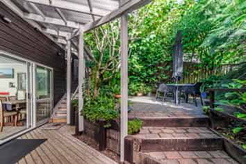 2/12 Wanita Place, Totara Vale