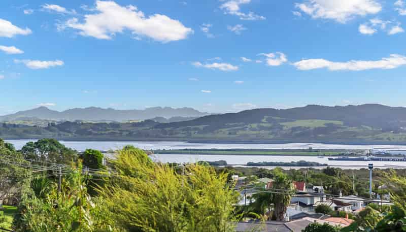 10 Lancewood Rise, Onerahi