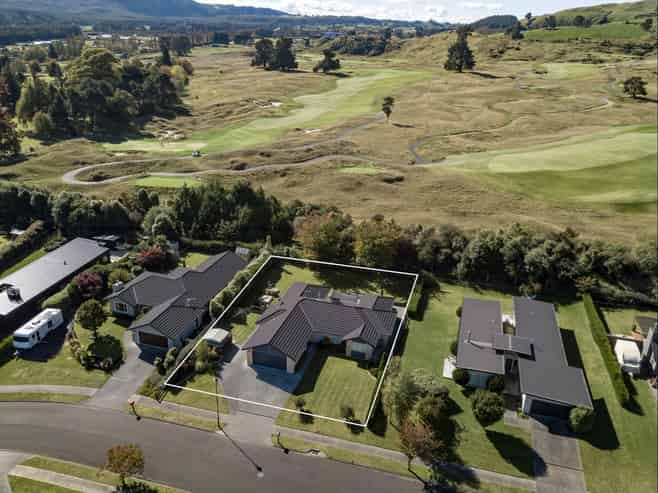 15 Bodes Lane, Kinloch