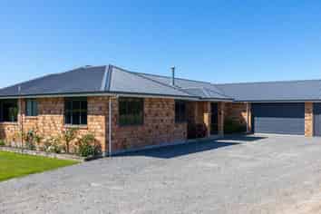 87 Dry Hills Lane, Riverlands