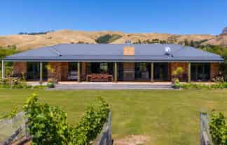 87 Dry Hills Lane, Riverlands