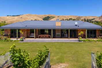 87 Dry Hills Lane, Riverlands