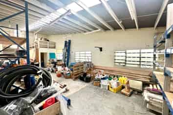 NORTHCOTE WORKHORSE - YARD, SHED AND WAREHOUSE
