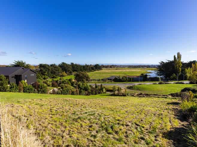 6 Redmund Spur Road, Kennedys Bush