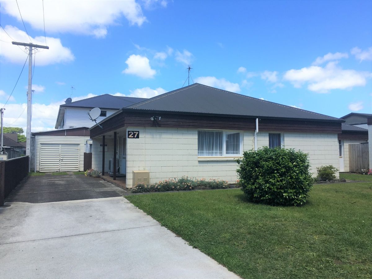 A Family Home on Abbotsford - Widok 2