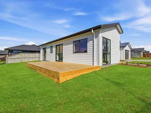 1 Waikohi Avenue, Glenbrook