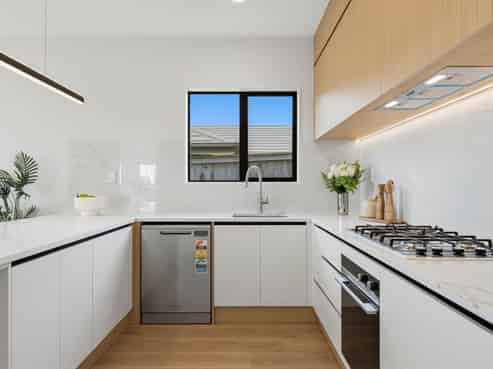 1 Waikohi Avenue, Glenbrook
