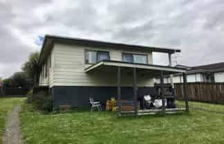 43 Sharland Avenue, Manurewa