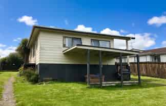 43 Sharland Avenue, Manurewa