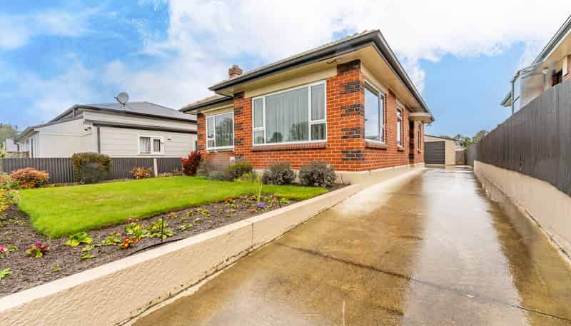 12 Marston Road, Kensington