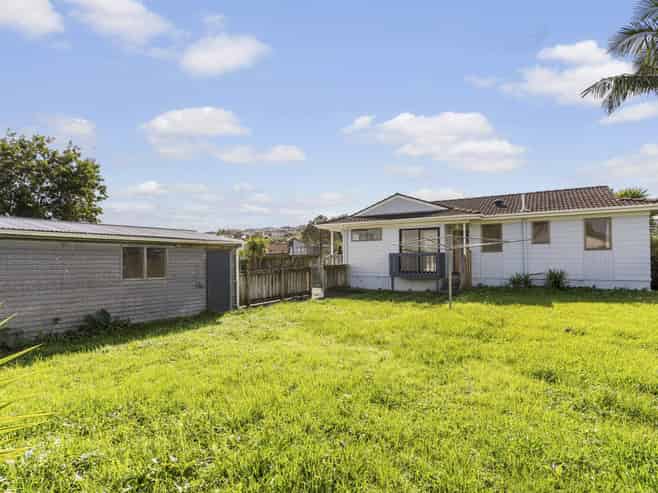 1 Lansdown Place, Papakura