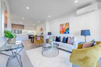 17 John Jennings Drive, Oteha