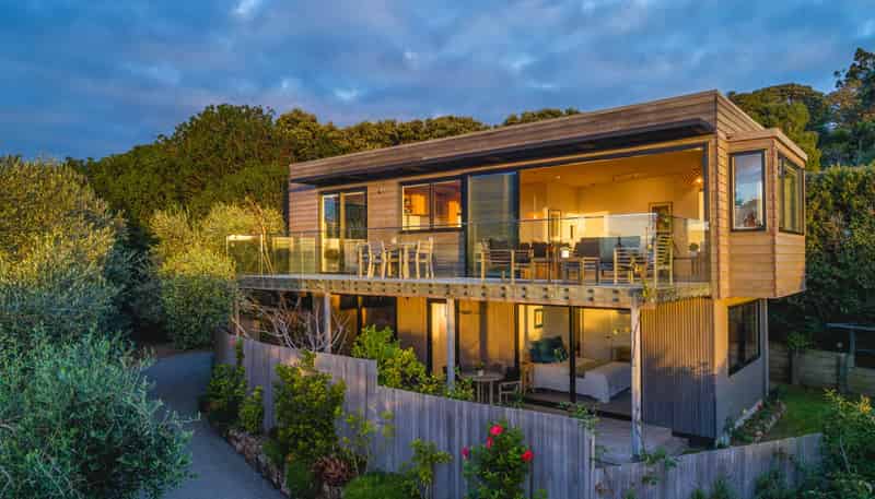 58 Victoria Road South, Onetangi