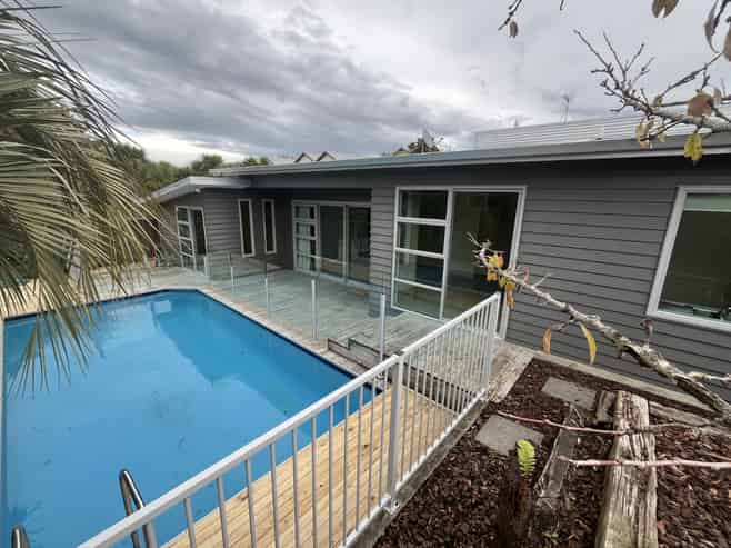 40A Pulham Crescent, Queenwood