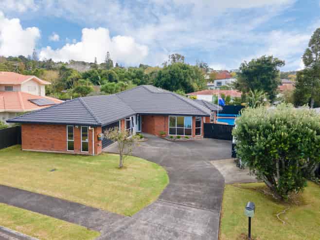 10 Taupiko Place, Green Bay