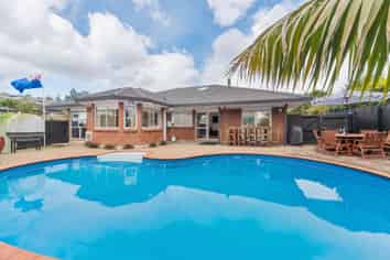 10 Taupiko Place, Green Bay