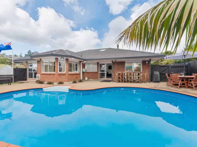 10 Taupiko Place, Green Bay