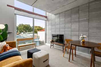 14/28 Martin Square, Te Aro