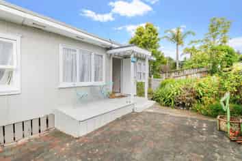 25 Penton Road, Stanmore Bay