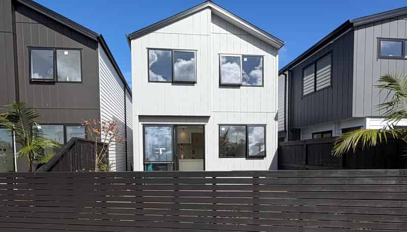 4/73 Te Taruna Drive, Milldale