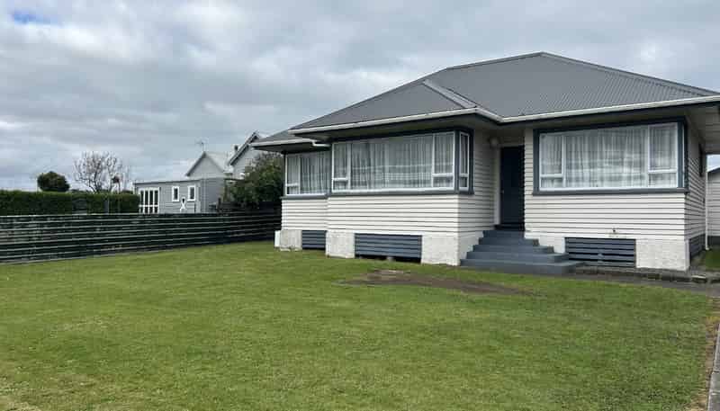 12 Tannahill Street, Hawera