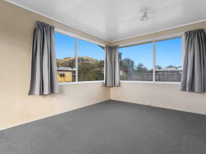 12 Peter Lippa Drive, Kawerau