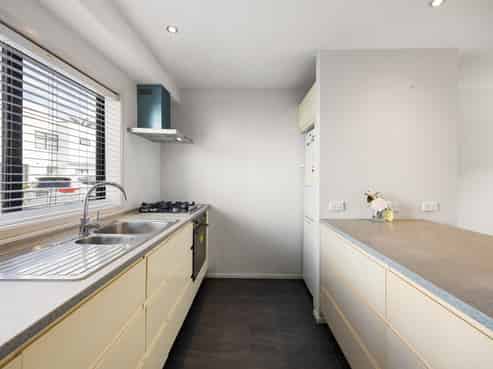 4/195 Massey Street, Frankton