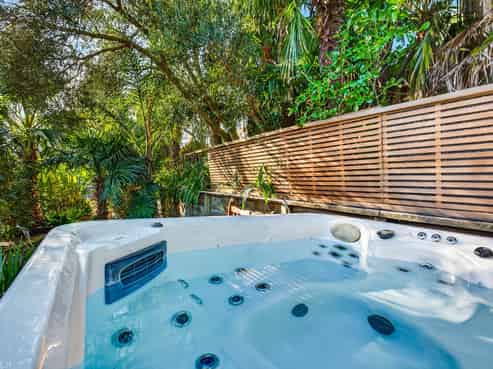 14A Selwyn Road, Bluff Hill
