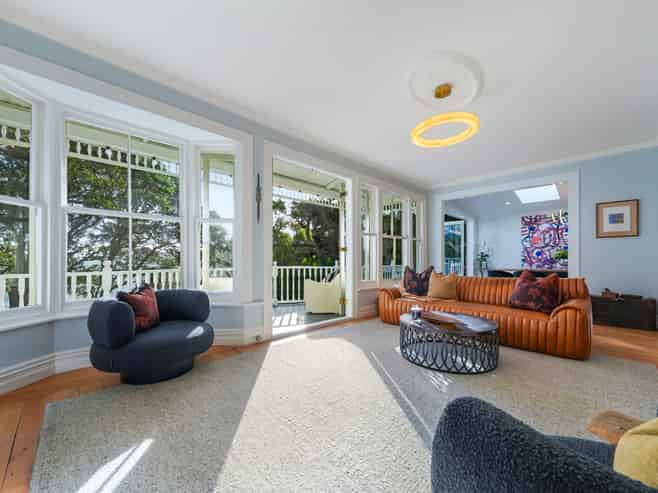 36 Queen Street, Northcote Point