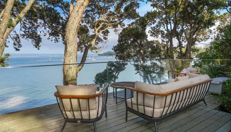 36 Queen Street, Northcote Point