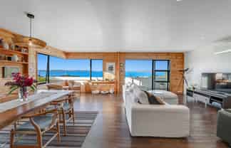 29 Mera Road, Algies Bay