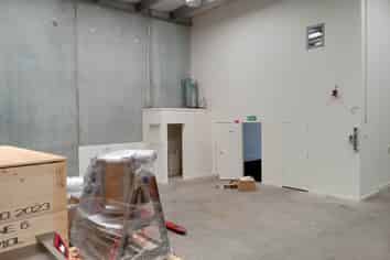 GRUNTY LIVE AND WORK
