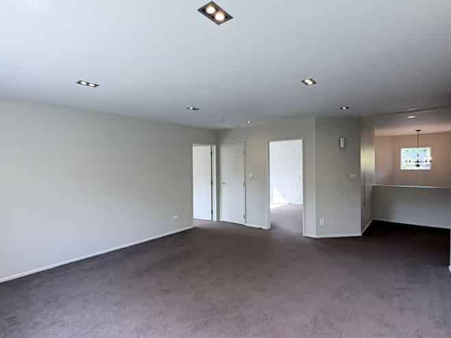 9 Amber Glen, Albany